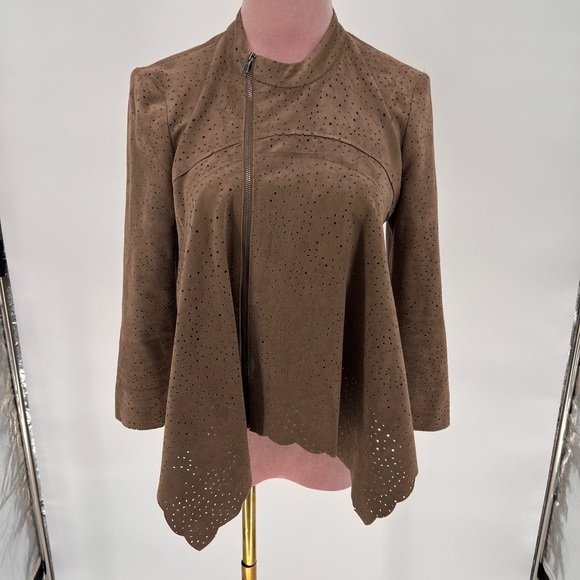 EUC BCBGMaxAzria Bri Perforated Faux Suede Jacket - Picture 4 of 14